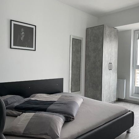 Cozy 2-Room Penthouse Lakeview W14 Bukareszt Zewnętrze zdjęcie