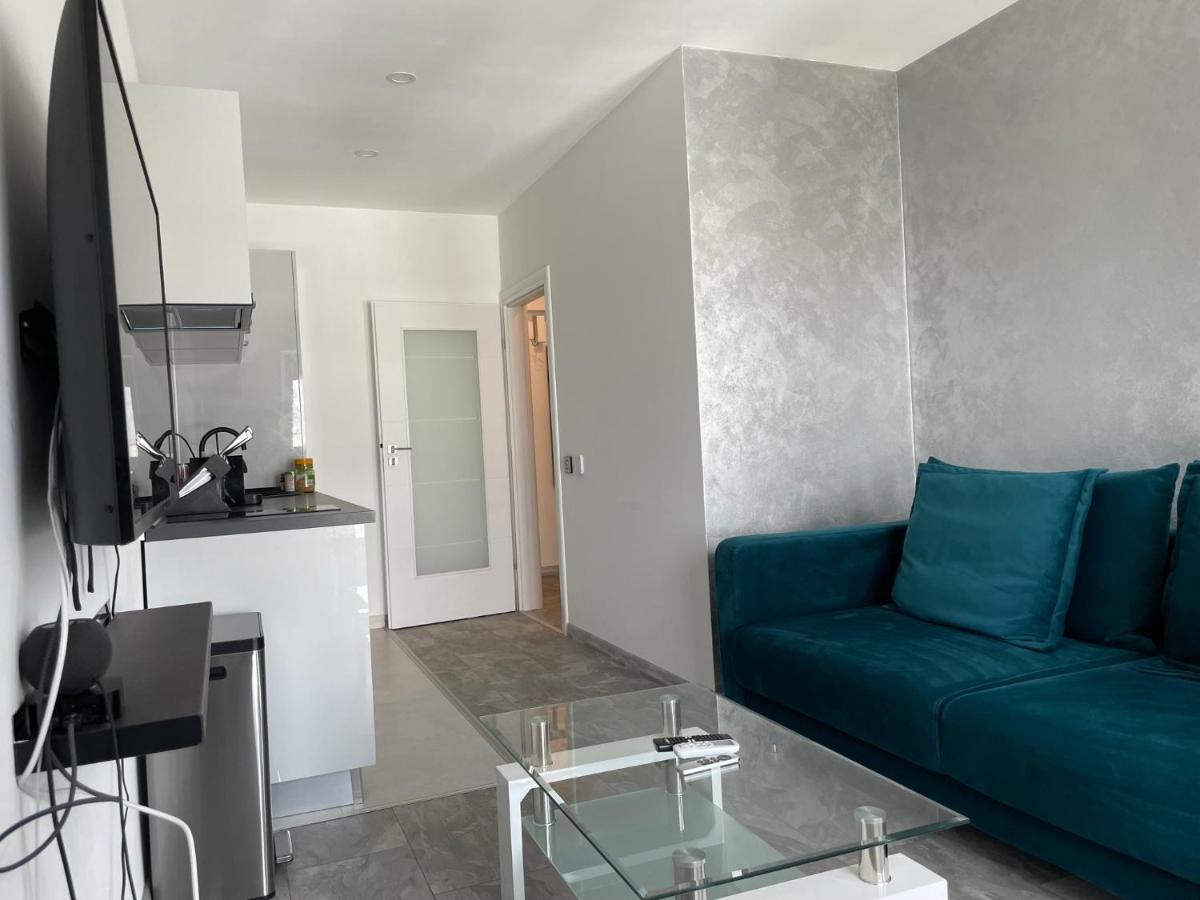 Cozy 2-Room Penthouse Lakeview W14 Bukareszt Zewnętrze zdjęcie