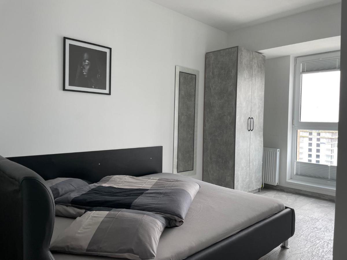 Cozy 2-Room Penthouse Lakeview W14 Bukareszt Zewnętrze zdjęcie